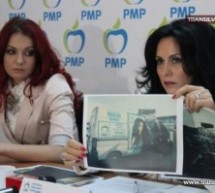 Laura Bota acuză PSD-iştii că i-au vandalizat materialele electorale