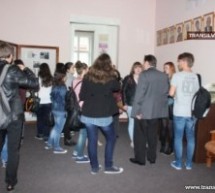 Expoziție foto-documentară „Școala de altădată” la Biblioteca Județeană