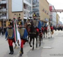 Defilare cu husari în Sătmar, de Ziua Naţională a Maghiarilor