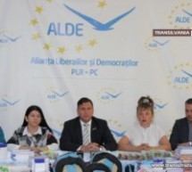 Membrii ALDE Satu Mare vor oferi 200 de ghiozdane copiilor nevoiași