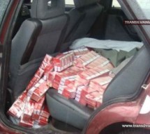 Țigări de contrabandă descoperite în mașina unei femei