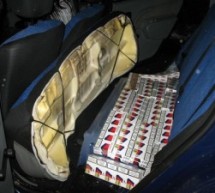 A ascuns țigările de contrabandă în mașina