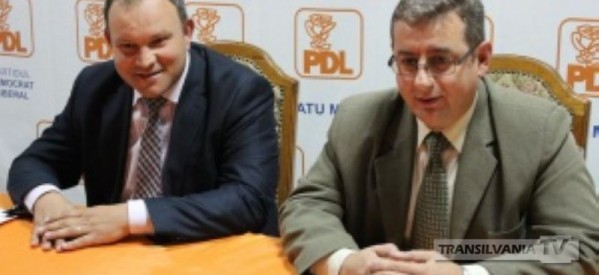 PDL-iştii insistă cu întrebările la primarul Dorel Coica