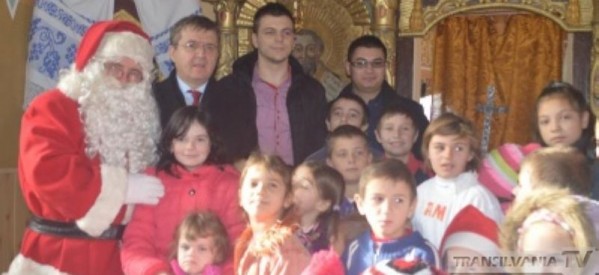 Moșul PSD a ajuns la copiii din Supur și Hurezu Mare