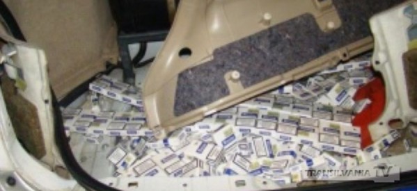 Poliţiştii au confiscat 860 pachete de ţigări de contrabandă