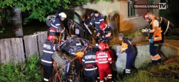 Doi bărbaţi decedaţi într-un tragic accident de circulaţie pe Aurel Vlaicu