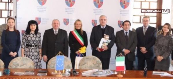 Parteneriat cu regiunea Piemonte şi înfrăţire între Tăşnad şi Acqui Terme
