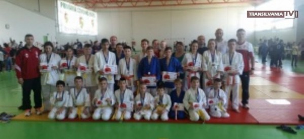 Rezultate deosebite pentru judoka sătmăreni la Memorialul de la Bihor