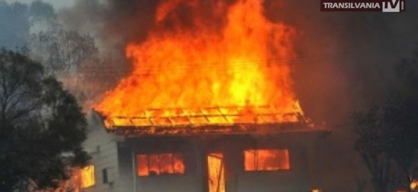 Incendiu la o casă din Negrești-Oaș. Un bărbat a murit.