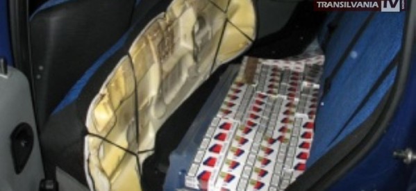 O femeie a ascuns 480 pachete de ţigări într-un autovehicul