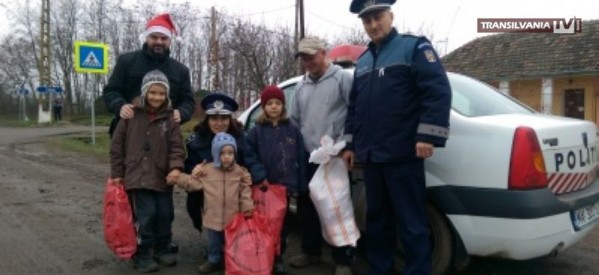 Polițiștii sătmăreni le-au făcut o bucurie familiilor nevoiașe