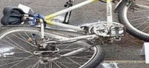 Biciclist accidentat pe Bulevardul Lucian Blaga