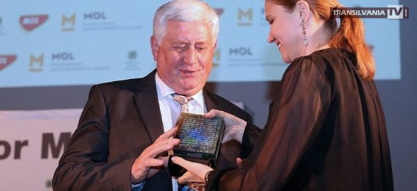 Antrenorul de scrimă Francisc Csiszar, distins cu Premiul Mentor din partea MOL România