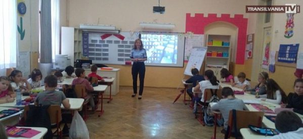 Elevii de la Școala „Grigore Moisil” din Satu Mare au învățat despre siguranța pe internet