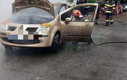 Incendiu la un autoturism în Satu Mare